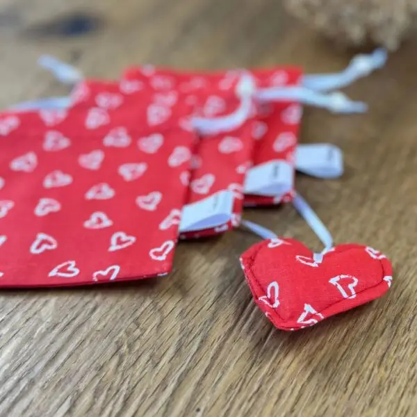Stoffsäckchen-Herzensmensch-Geschenksäckchen