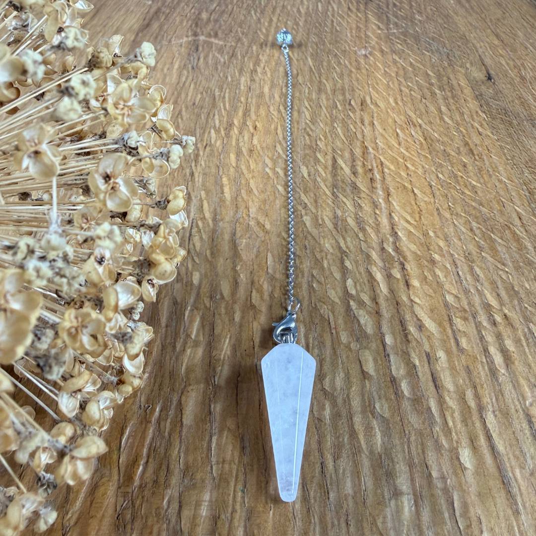 bergkristall pendel naturstein poliert